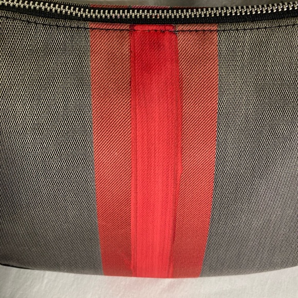 Coach Women's 69647 Stripes tote Crossbody - Picture 5 of 8